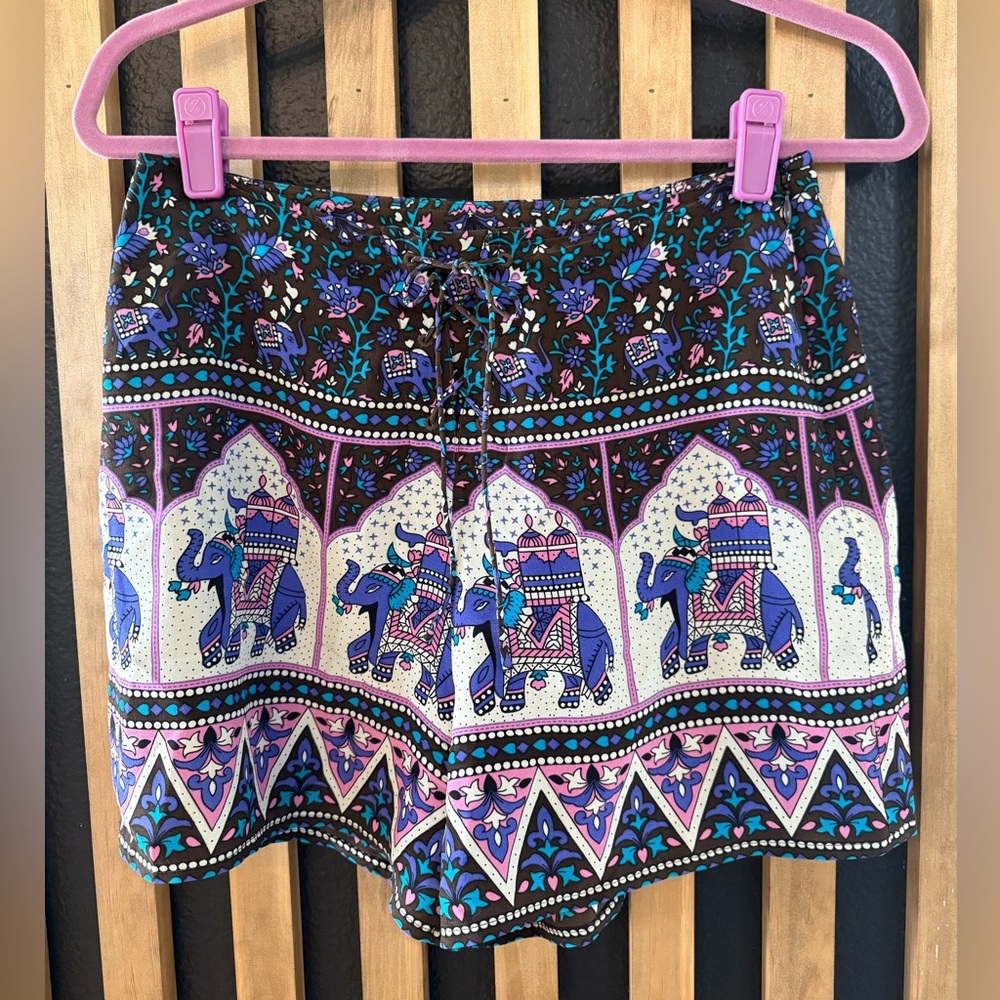 Winter Kate Elephant Silk Short